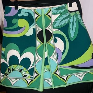 ZARA  PRINTED SHORT SKIRT Green